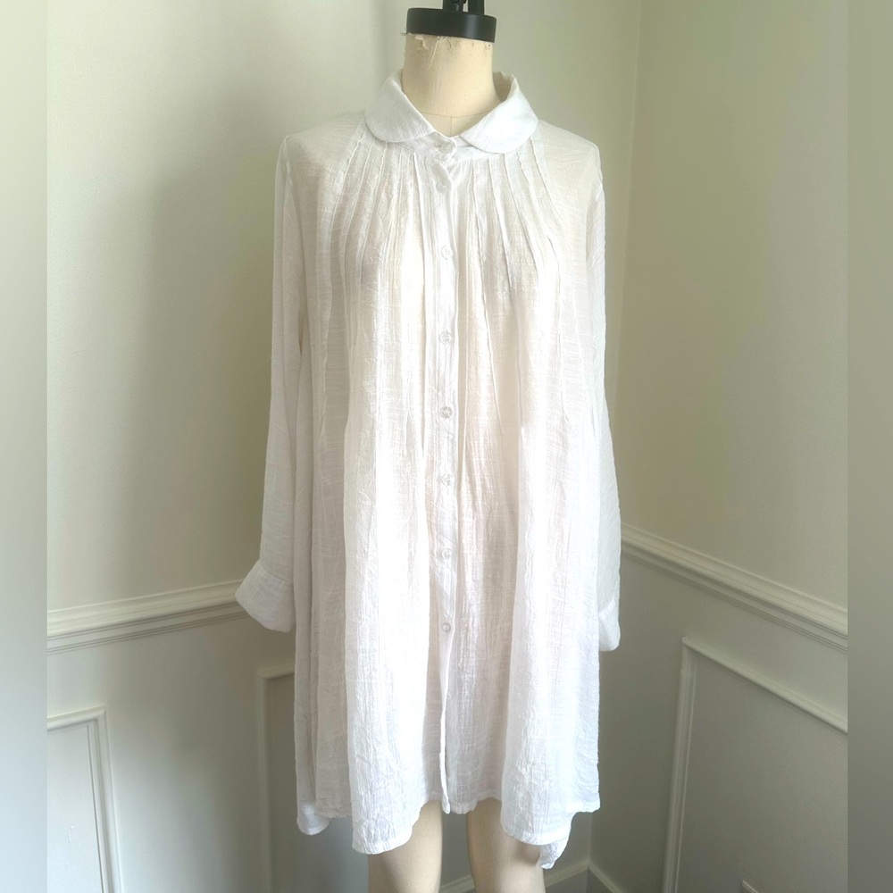 Chloe white flowy tunic blouse